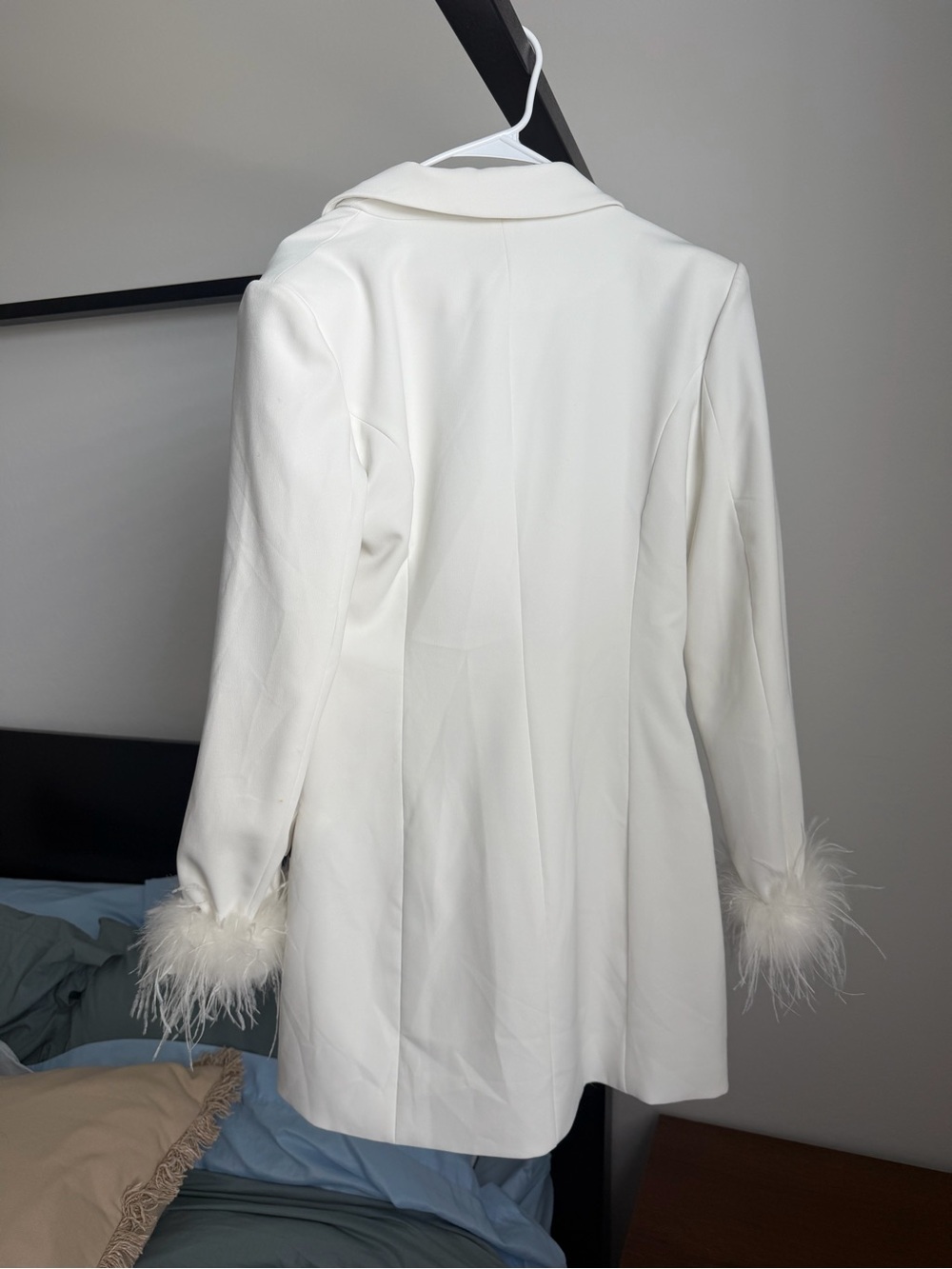 Fashion Nova White Feather Cuff Blazer Mini Dress - Picture 5 of 6